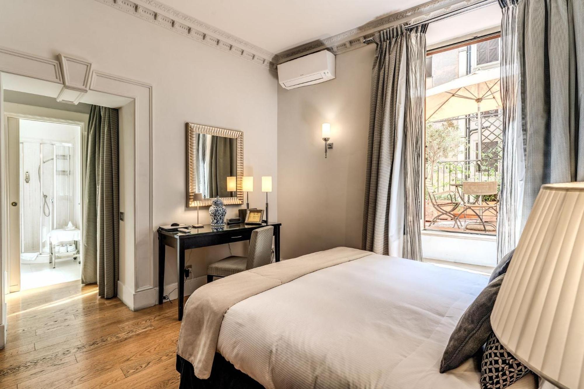 Via Napoli Apartments Рим Екстер'єр фото