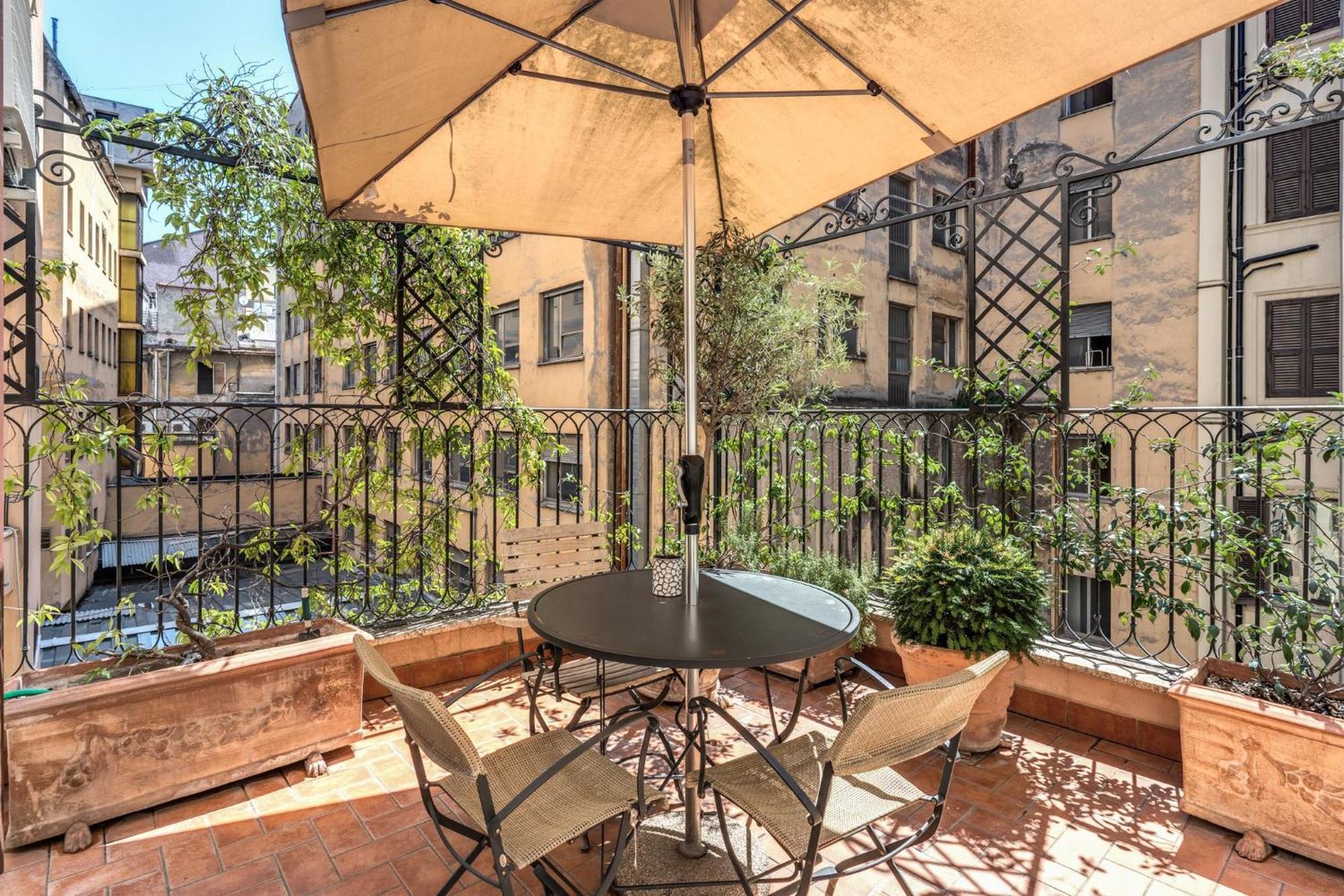 Via Napoli Apartments Рим Екстер'єр фото